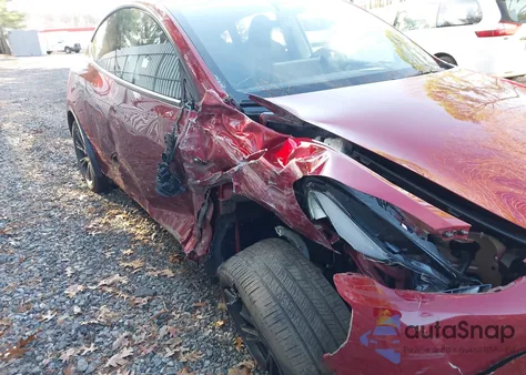 2025 Tesla Model Y Long Range Dual Motor All-Wheel Drive из США, поврежденный, VIN 7SAYGDEE4SA367417